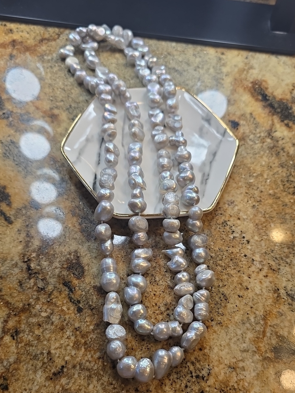 STUNNING Freshwater Baroque Pearl Necklace - Silver Gray